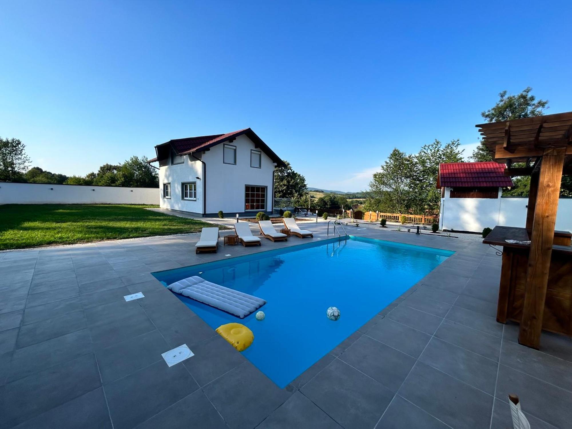 Romantic Lodge Banja Luka Exterior foto