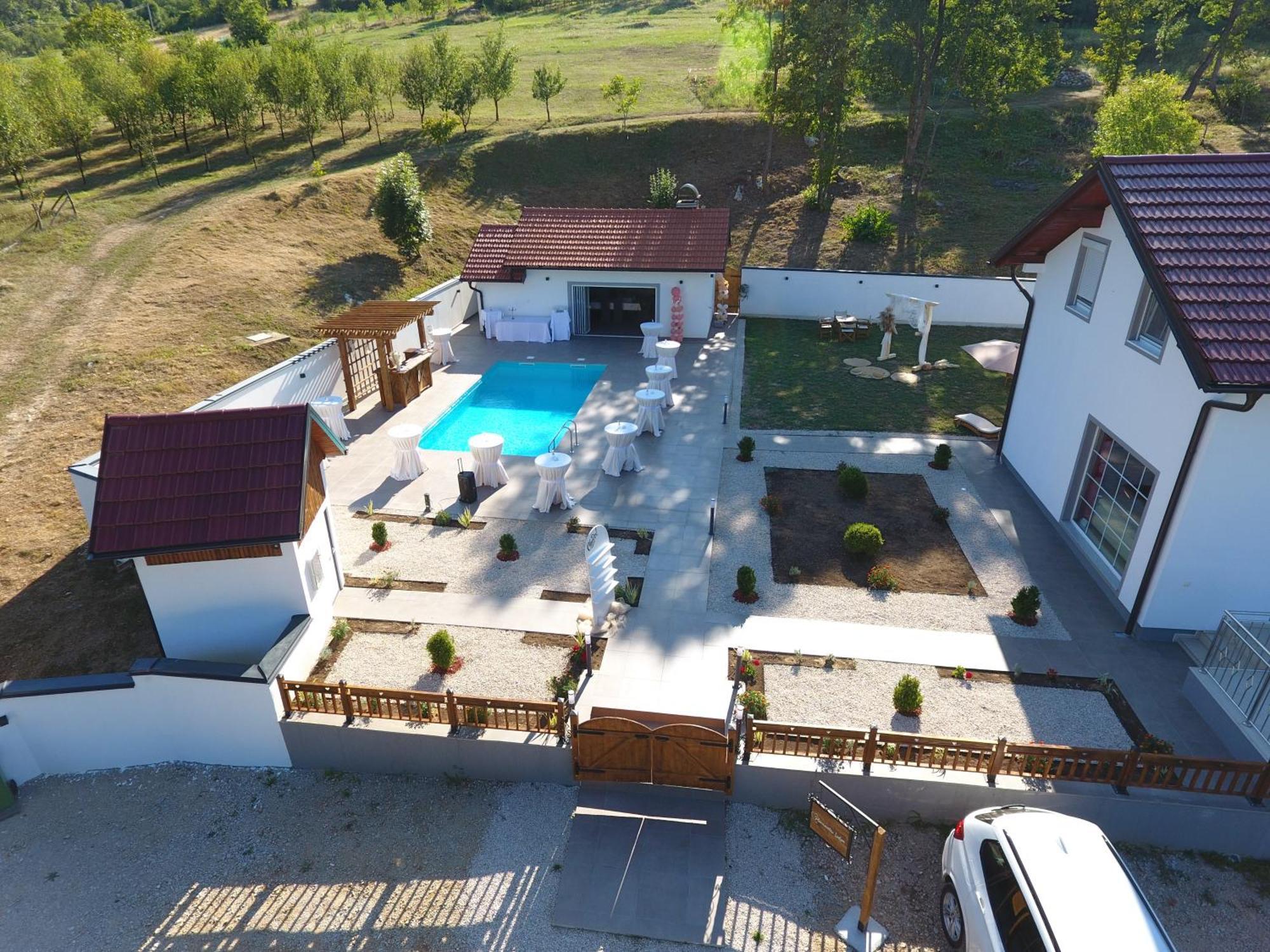 Romantic Lodge Banja Luka Exterior foto
